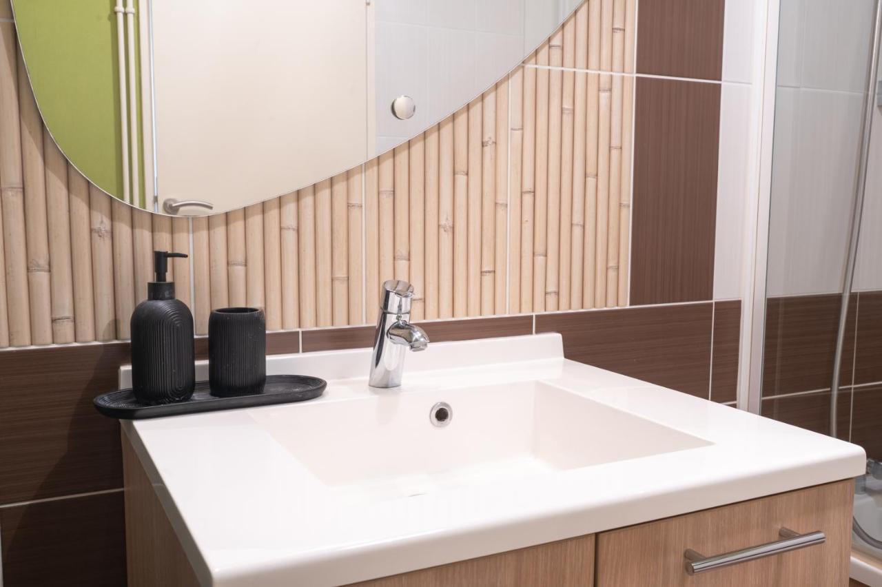Superbe Appartement Avenue De Champagne + Parking Epernay Luaran gambar